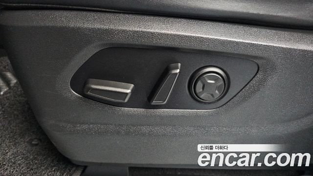 Hyundai Staria 2022 — photo 23