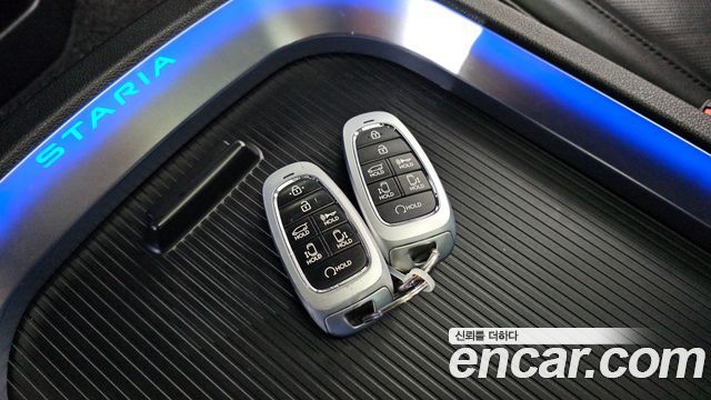 Hyundai Staria 2022 — photo 26