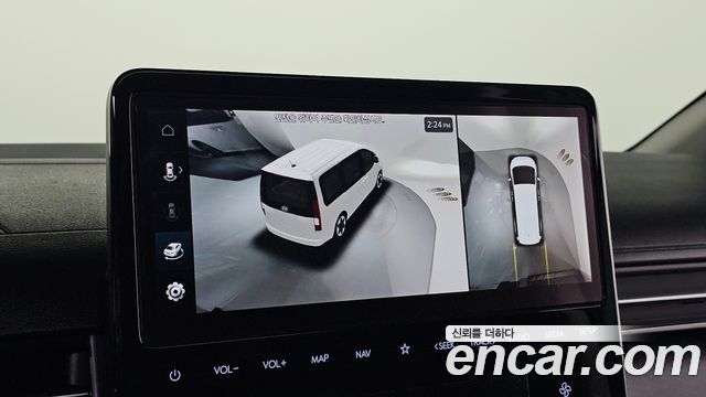 Hyundai Staria 2022 — photo 28