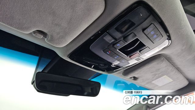 Hyundai Staria 2022 — photo 31