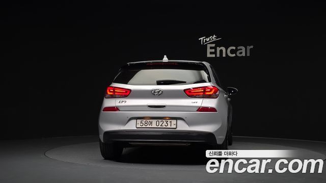 Hyundai i30 2017 — photo 4