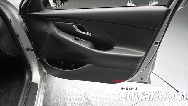 Hyundai i30 2017 — photo 14