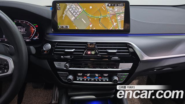 BMW Gran Turismo 2024 — photo 25