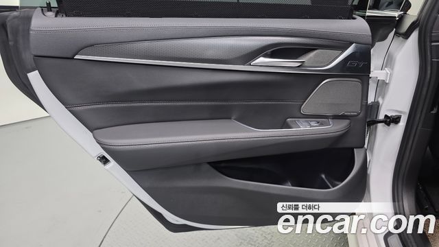 BMW Gran Turismo 2024 — photo 15