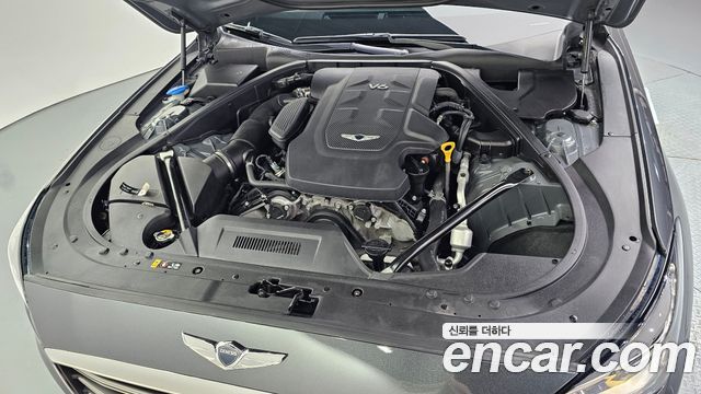 Genesis G80 2018 — photo 6