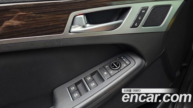 Genesis G80 2018 — photo 22