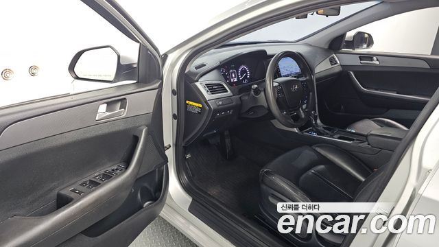 Hyundai Sonata 2015 — photo 10