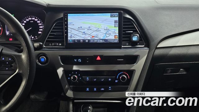 Hyundai Sonata 2015 — photo 13