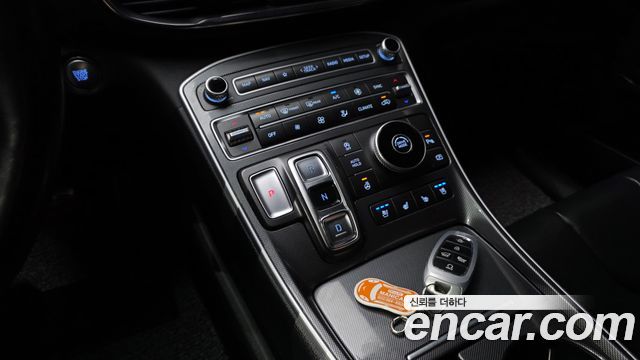 Hyundai Santafe 2021 — photo 12