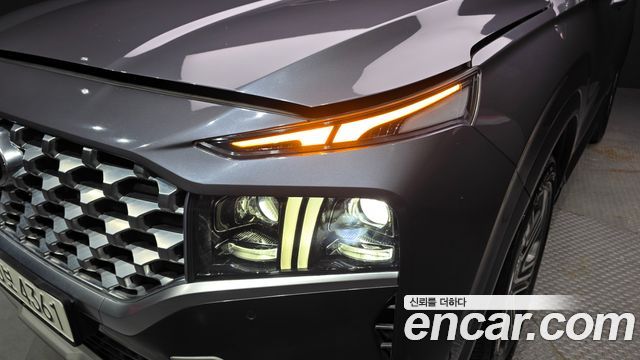 Hyundai Santafe 2021 — photo 8