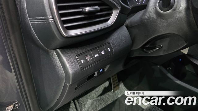 Hyundai Santafe 2021 — photo 28