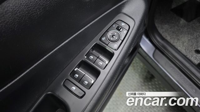 Hyundai Santafe 2021 — photo 29