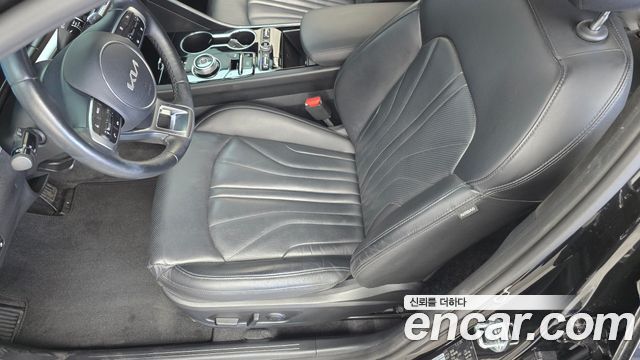Kia K5 2023 — photo 22