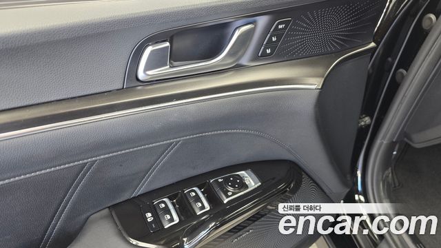 Kia K5 2023 — photo 26