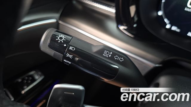 Kia K5 2023 — photo 28
