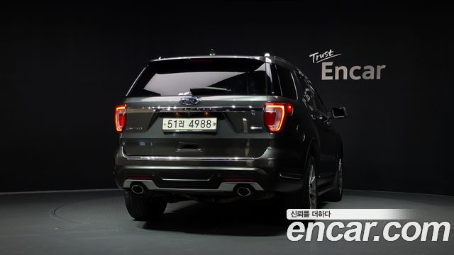 Ford Explorer 2018 — photo 4