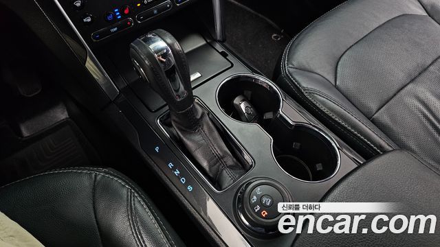 Ford Explorer 2018 — photo 9