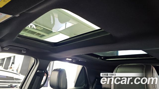 Ford Explorer 2018 — photo 17