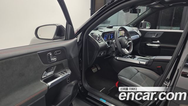 Mercedes-Benz EQB 2026 — photo 10