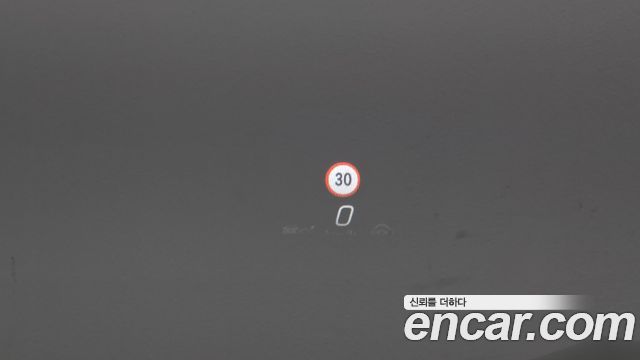 Mercedes-Benz EQB 2026 — photo 15