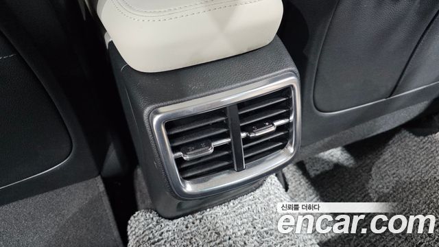 Kia K5 2025 — photo 31