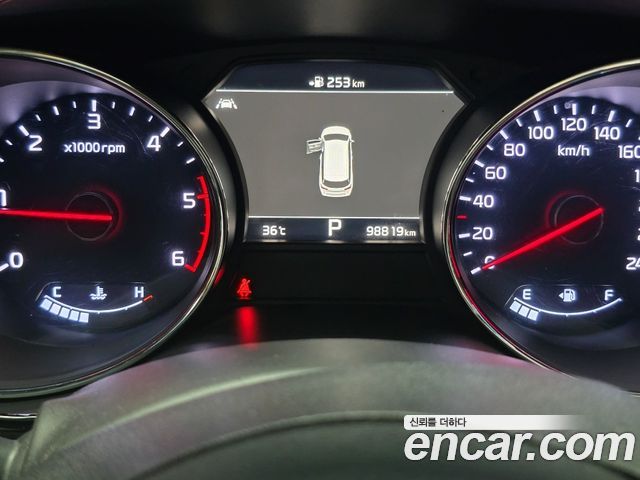 Kia Canival 2019 — photo 13
