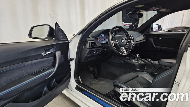 BMW M2 2017 — photo 10