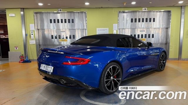 Aston Martin Vanquish 2015 — photo 3