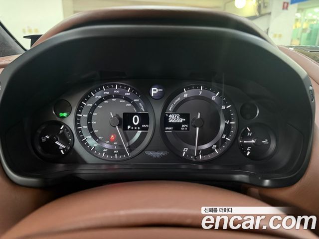 Aston Martin Vanquish 2015 — photo 5