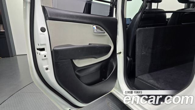 Kia RAY 2022 — photo 15