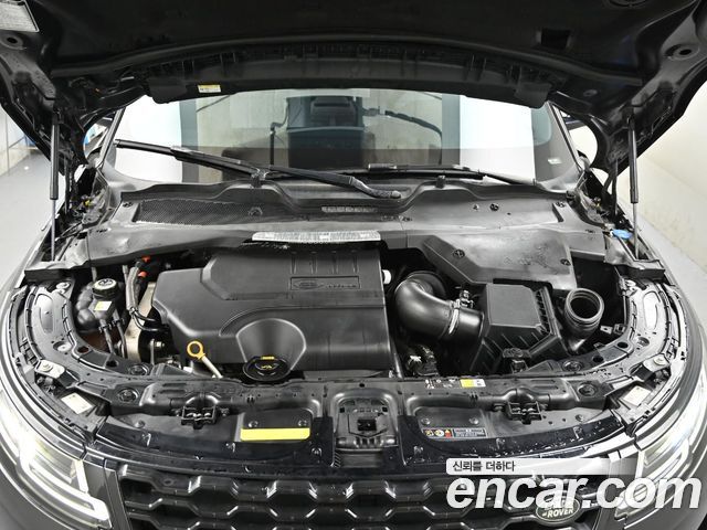 Land Rover Range Rover Evoque 2021 — photo 6