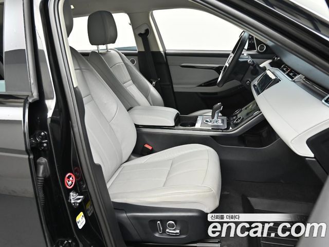 Land Rover Range Rover Evoque 2021 — photo 10