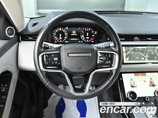 Land Rover Range Rover Evoque 2021 — photo 13