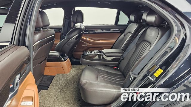 Genesis G90 2019 — photo 18