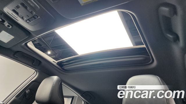 Toyota Avalon 2019 — photo 18