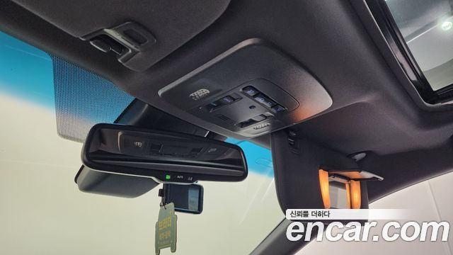 Toyota Avalon 2019 — photo 20