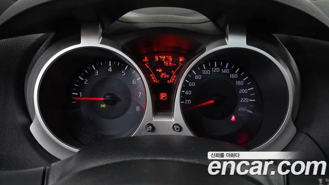 Nissan Juke 2017 — photo 11