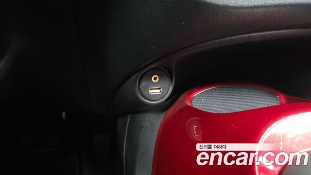 Nissan Juke 2017 — photo 32