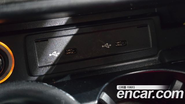 Mercedes-Benz AMG GT 2021 — photo 19