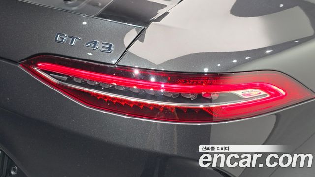 Mercedes-Benz AMG GT 2021 — photo 9