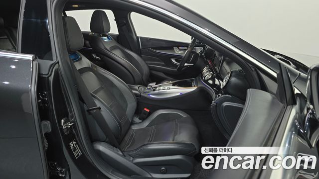 Mercedes-Benz AMG GT 2021 — photo 16
