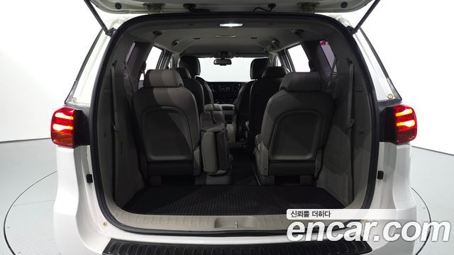 Kia Canival 2019 — photo 20