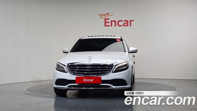 Mercedes-Benz C-Class 2019 — photo 3