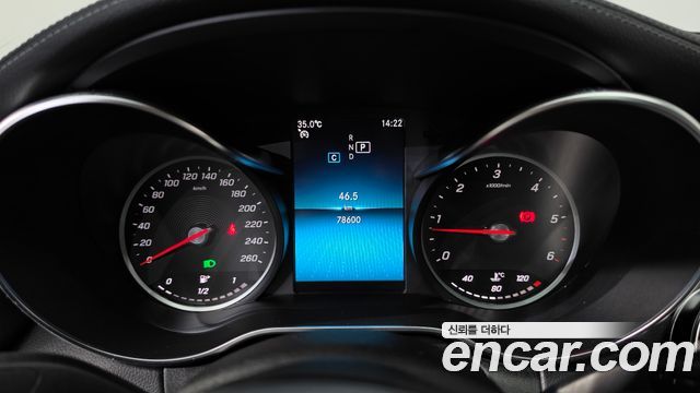 Mercedes-Benz C-Class 2019 — photo 8