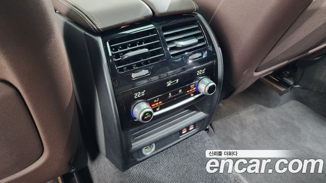 BMW Gran Turismo 2021 — photo 31