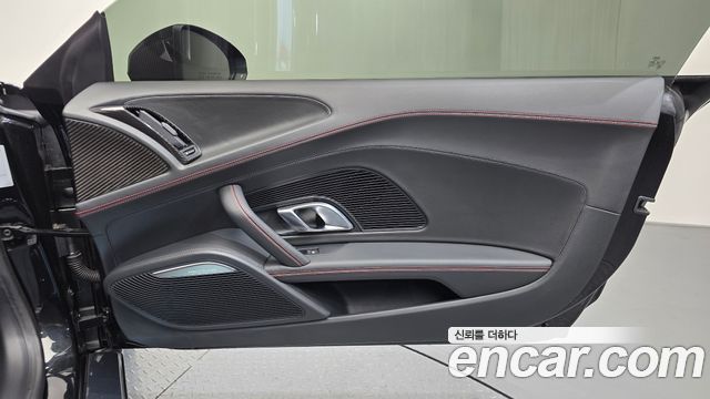 Audi R8 2021 — photo 15