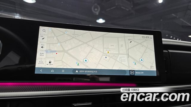 Hyundai Santafe 2025 — photo 23