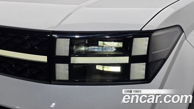 Hyundai Santafe 2025 — photo 8