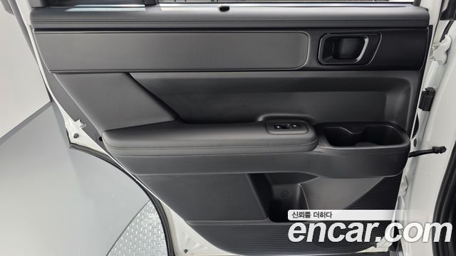 Hyundai Santafe 2025 — photo 15