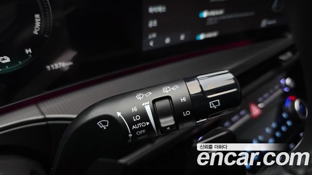 Hyundai Santafe 2025 — photo 28